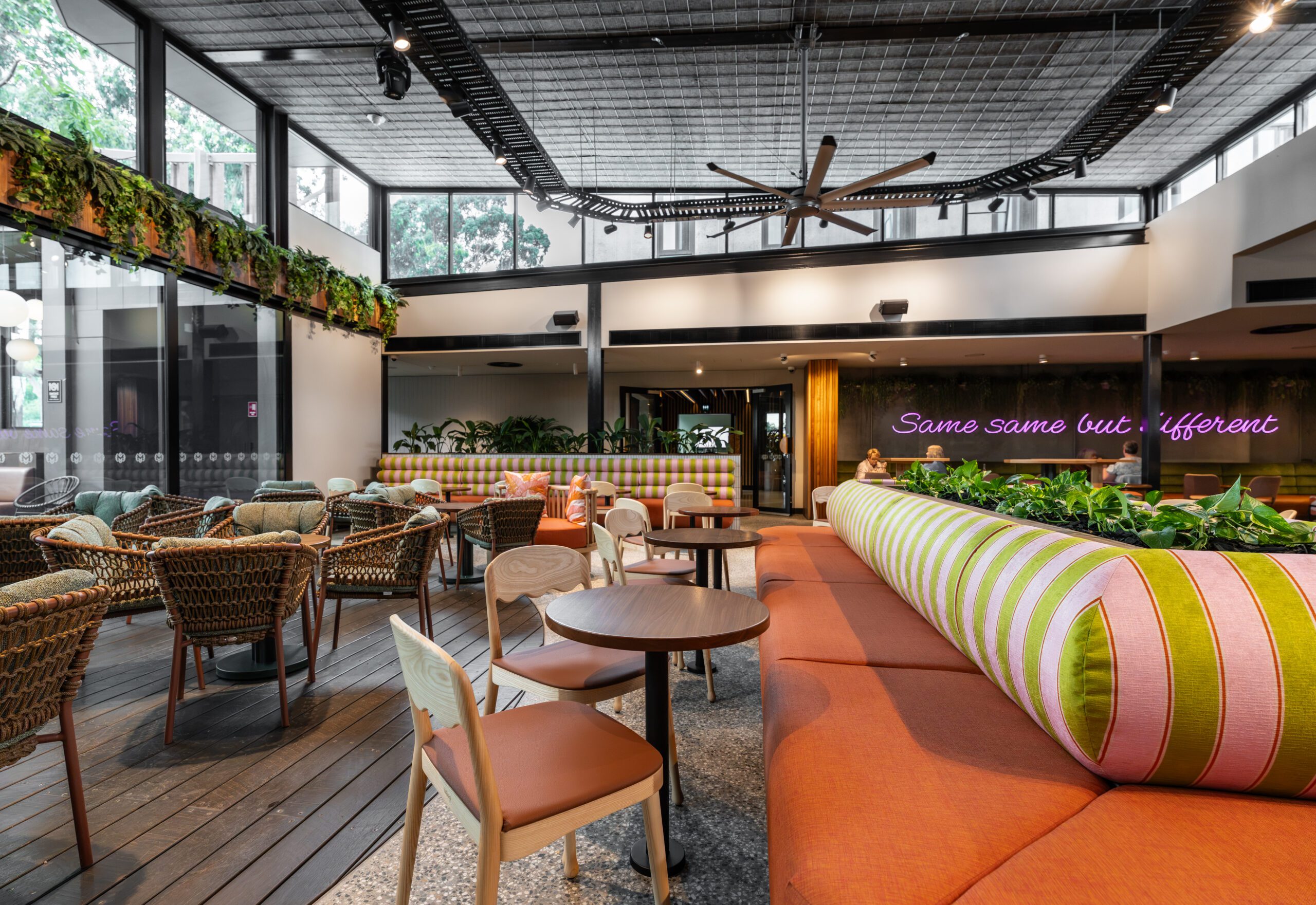 Marionhotel gardenfurniture 2